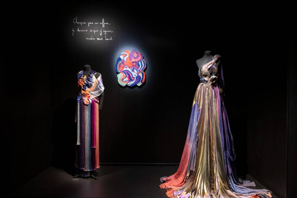 Tenues de l'exposition d'Air et de Songes en collaboration avec Solenne Jolivet