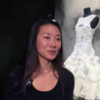 Portrait de Yiqing-Yin Portrait de la créatrice Yiqing Yin lors de sa visite à Calais.