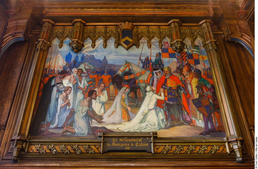 L'œuvre aux Bourgeois de Calais de Jeanne Thil dans la salle du conseil Municipal de l'Hôtel de ville de Calais.