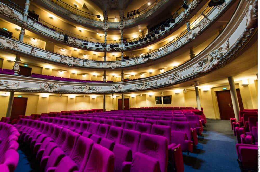 Majestueuse salle du grand théâtre de Calais.