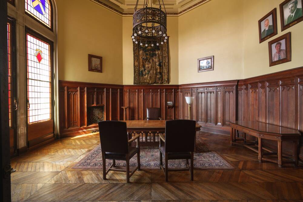 Cabinet d'apparat au 1er étage de l'Hôtel de Ville de Calais