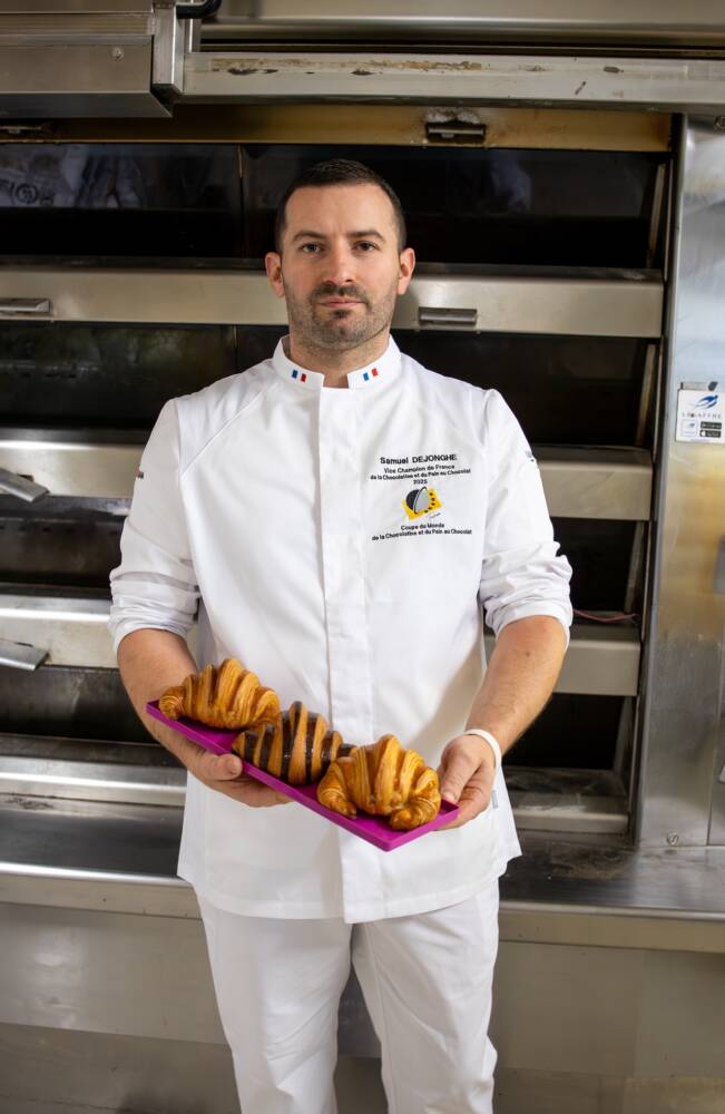 Portrait de Samuel Dejonghe et ses célèbres croissants