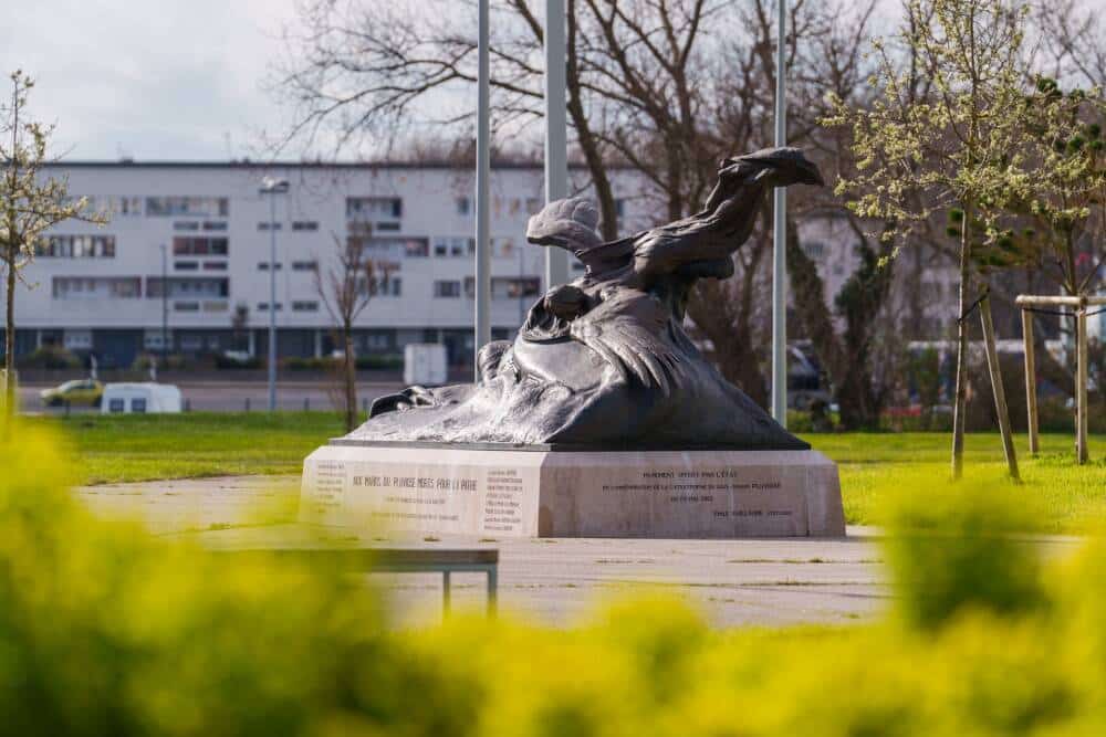 Monument aux Marins Puviose