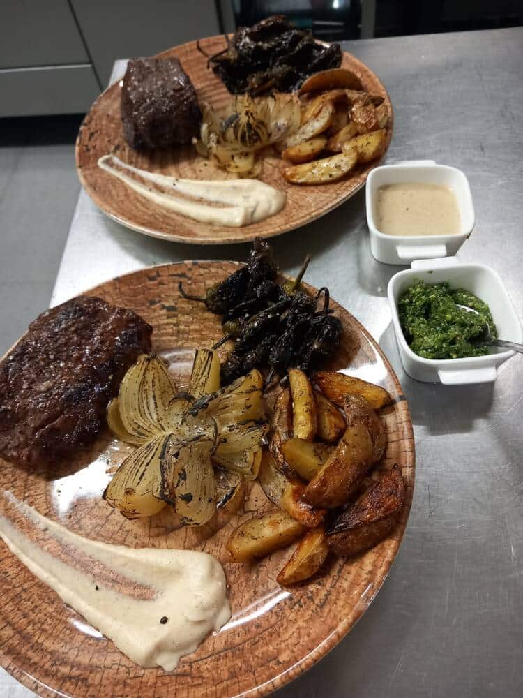 Côte à côte